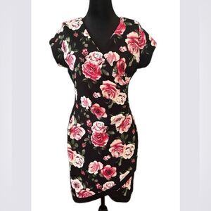 Almost Famous Fitted Rose printed dress. Size X Large